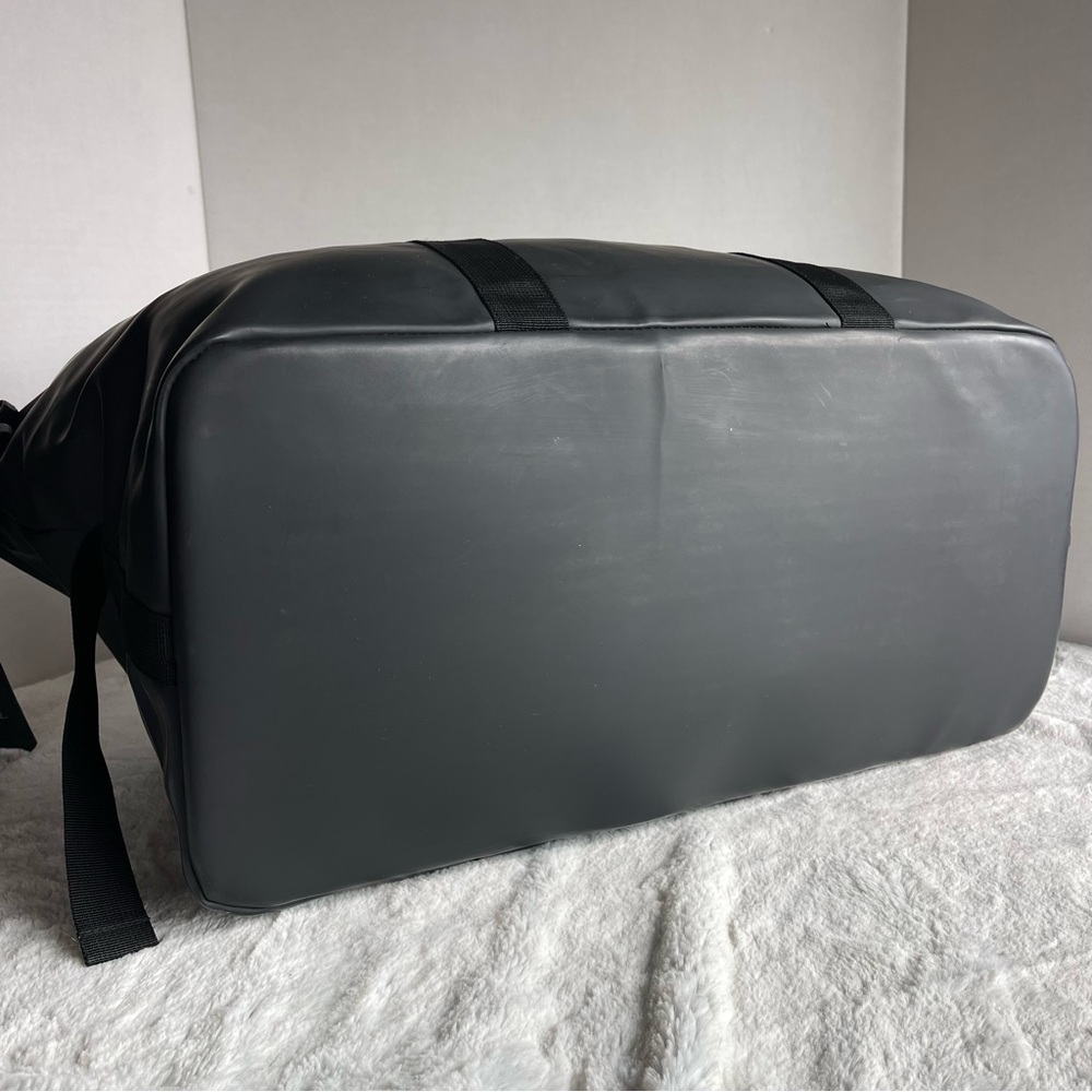 Slazenger Weekend Bag in Black - Picture 9 of 14